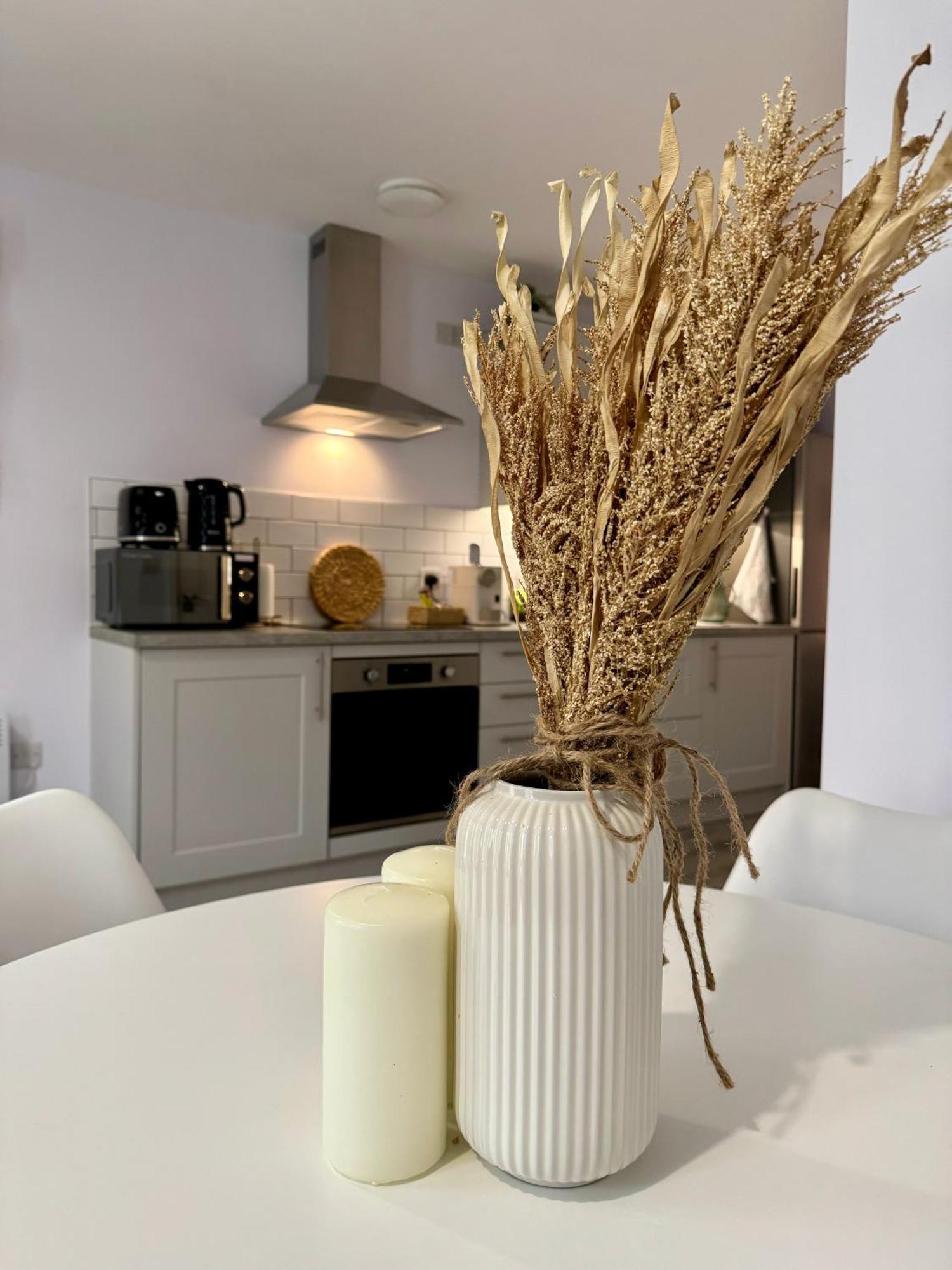 Brand New Flat 5 With Free Parking And Fast Wifi Apartment York Exterior foto