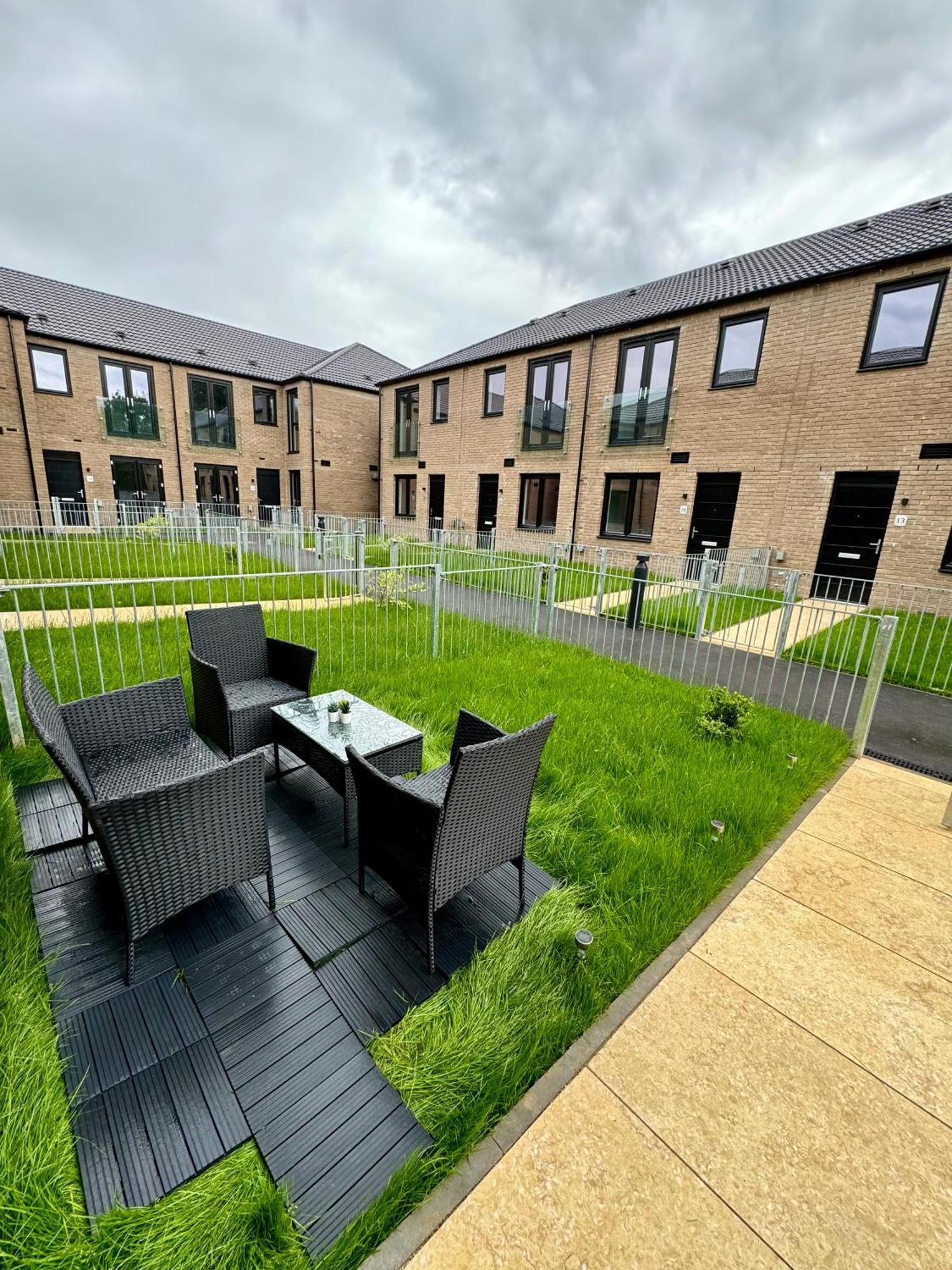 Brand New Flat 5 With Free Parking And Fast Wifi Apartment York Exterior foto